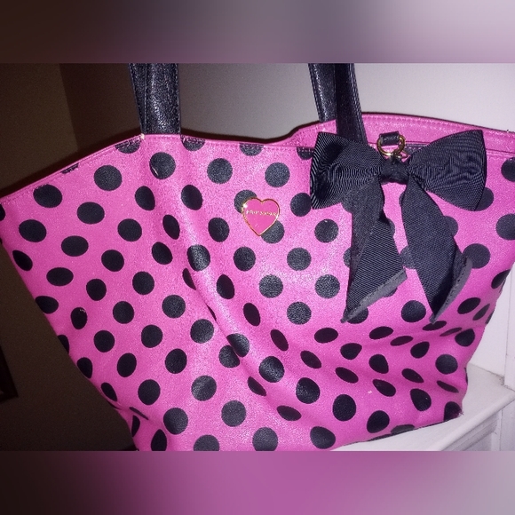 Betsey Johnson Handbags - Betsey Johnson handbag